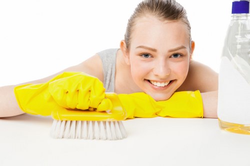 Local carpet cleaners in SW8 removing deep dirt from carpet fibres